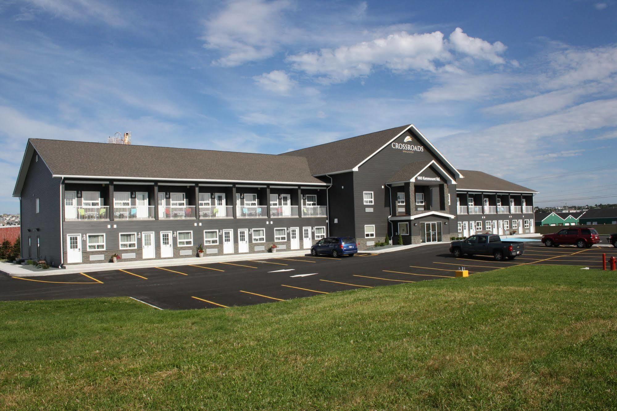 Crossroads Inn & Suites Paradise Exterior foto